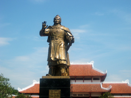 Tượng Quang Trung Đại Đế